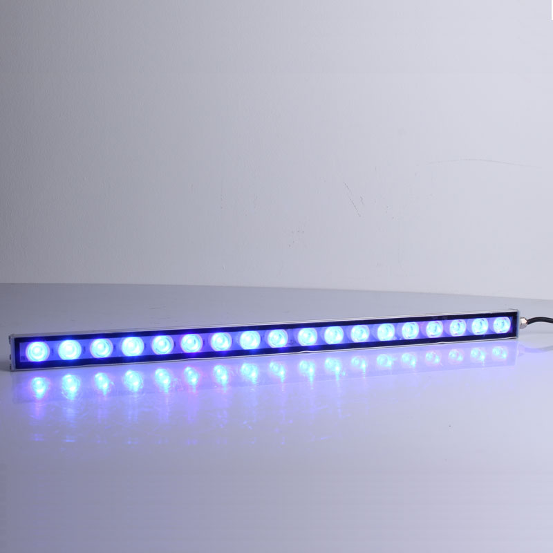 54W 81W 108W LED Bar Light IP6 - Aquarium Plant Growth Light のレビューと価格